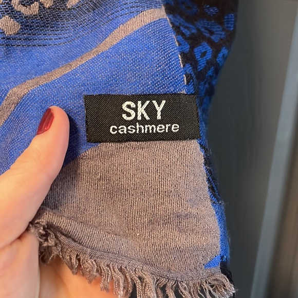Sky Cashmere Scarf, Red, Blue, Black, and Tan - Picture 5 of 5